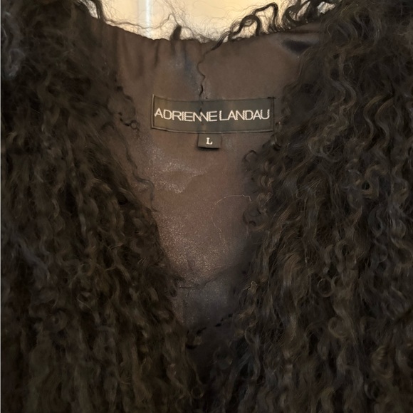 ⭐️HP! Adrienne Landau Cropped Mongolian Fur Vest in Black. Size L. Brand new! - Picture 2 of 7